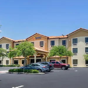 Comfort & Northeast - Gateway Hotel
